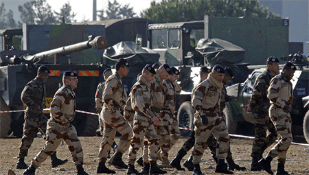 militares de Miramas Roban explosivos y detonadores en Francia